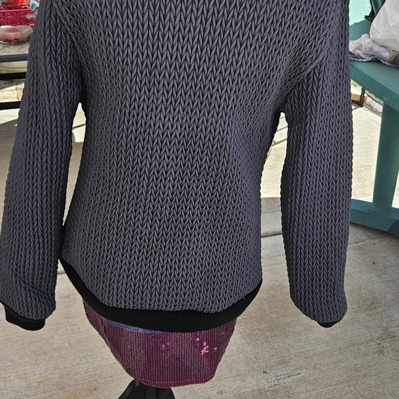 Men Jacket - Picture 2 of 4